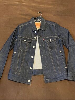Levi's Dark Blue Denim Trucker Jacket